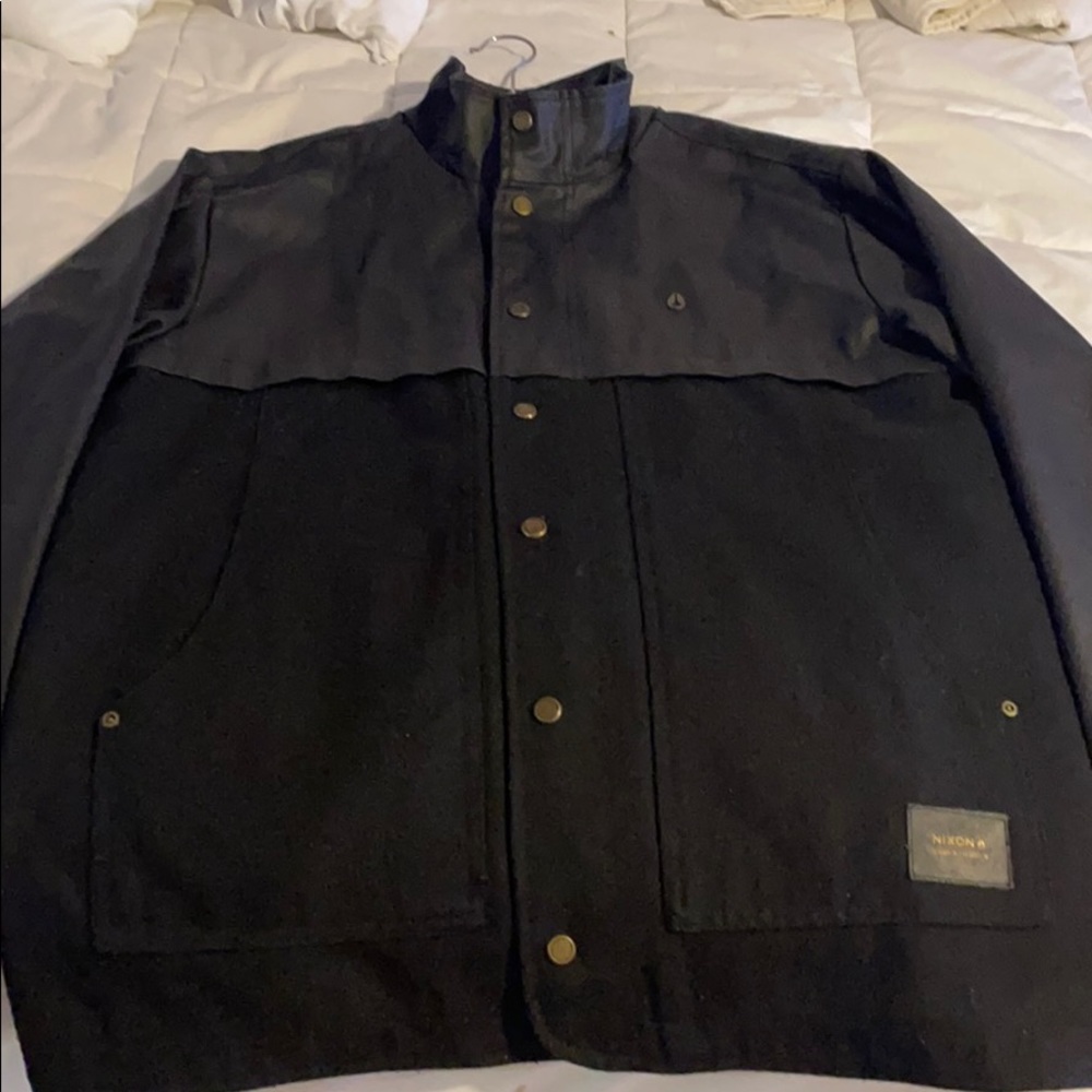 Nixon Jacket size LARGE men’s